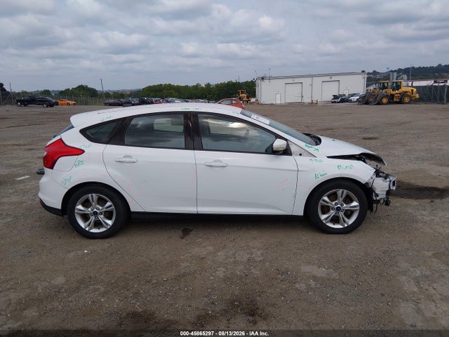 2014 Ford Focus Se მანქანა იყიდება აუქციონზე, vin: 1FADP3K21EL312675, აუქციონის ნომერი: 45865297