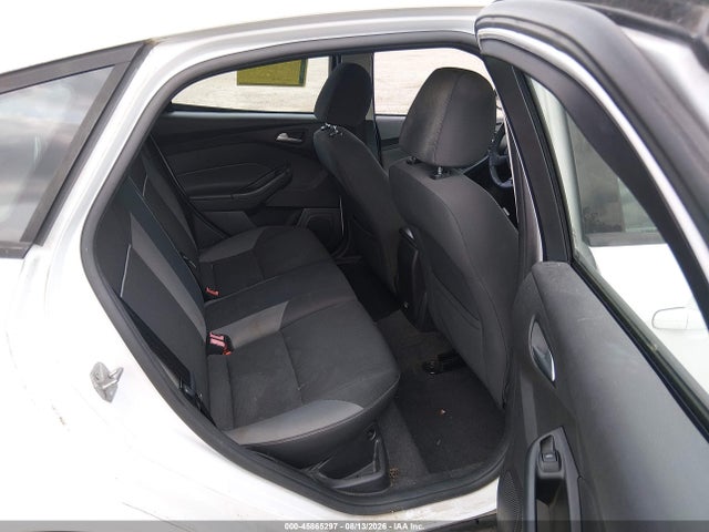 2014 Ford Focus Se მანქანა იყიდება აუქციონზე, vin: 1FADP3K21EL312675, აუქციონის ნომერი: 45865297