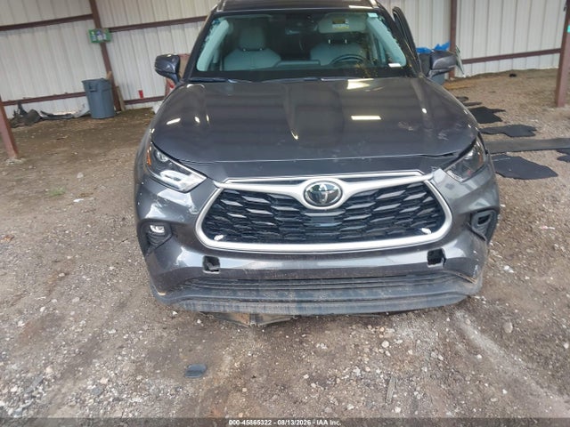5TDGZRAH2MS031640 Toyota Highlander Xle