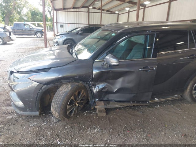 5TDGZRAH2MS031640 Toyota Highlander Xle
