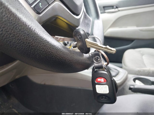 45865327 :رقم المزاد ، KMHD74LF8HU394545 vin ، 2017 Hyundai Elantra Se مزاد بيع