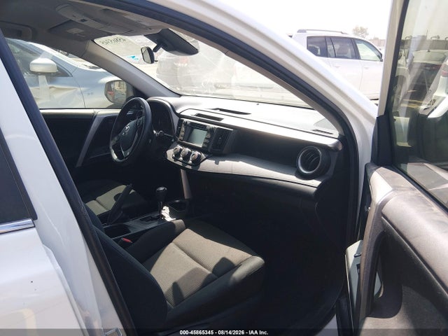 Toyota RAV4 LE 2017 JTMZFREV6HJ709598 Image 5
