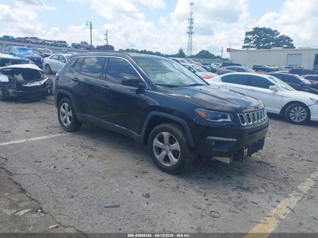 45865348 :رقم المزاد ، 3C4NJCBB7JT304675 vin ، 2018 Jeep Compass Latitude Fwd مزاد بيع
