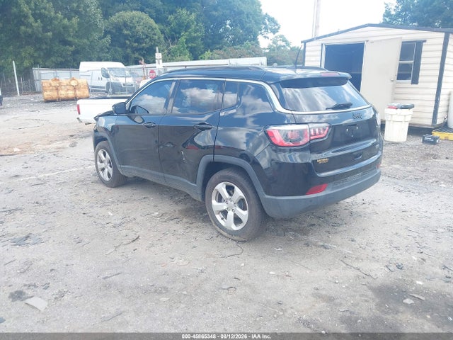 45865348 :رقم المزاد ، 3C4NJCBB7JT304675 vin ، 2018 Jeep Compass Latitude Fwd مزاد بيع