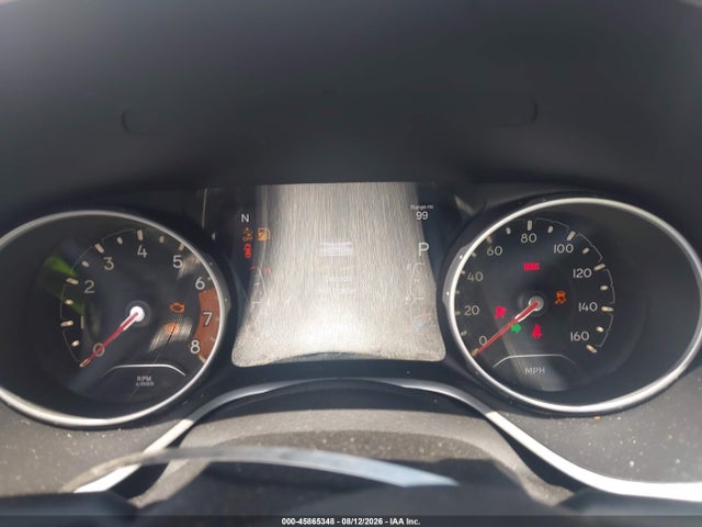 45865348 :رقم المزاد ، 3C4NJCBB7JT304675 vin ، 2018 Jeep Compass Latitude Fwd مزاد بيع