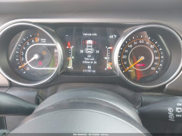 Продажа на аукционе авто 2018 Jeep Wrangler Unlimited Sport S 4x4, vin: 1C4HJXDG1JW129122, номер лота: 45865352