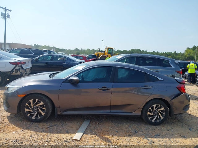 Продажа на аукционе авто 2016 Honda Civic Ex, vin: 19XFC2F72GE056220, номер лота: 45865414