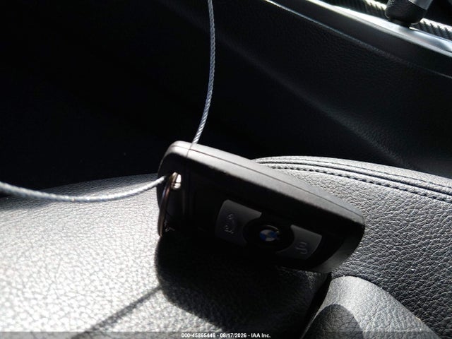 WBA3B1G59FNT06556 BMW 320i