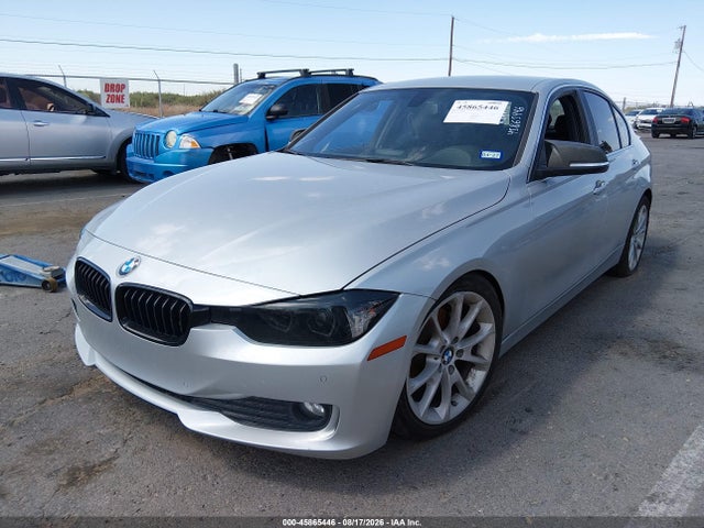 WBA3B1G59FNT06556 BMW 320i