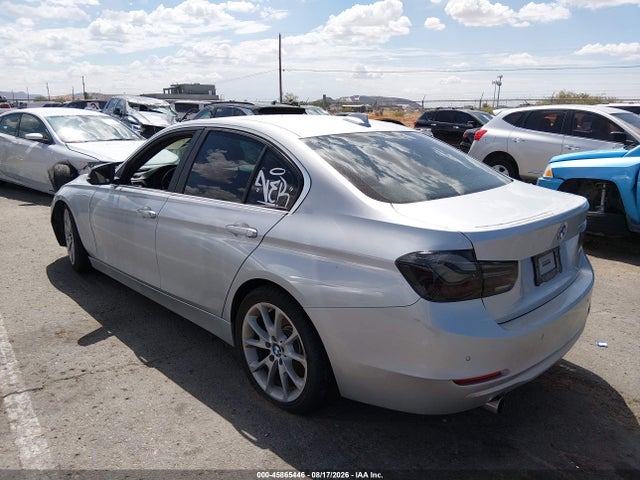 WBA3B1G59FNT06556 BMW 320i