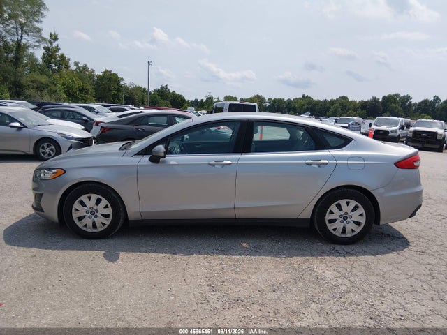 Продаж на аукціоні авто 2020 Ford Fusion S, vin: 3FA6P0G7XLR119113, номер лоту: 45865451