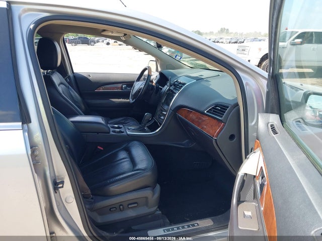 45865458 :رقم المزاد ، 2LMDJ6JKXDBL44988 vin ، 2013 Lincoln Mkx مزاد بيع