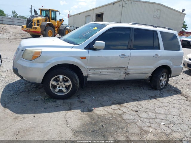 45865469 :رقم المزاد ، 5FNYF28558B015975 vin ، 2008 Honda Pilot Ex-l مزاد بيع