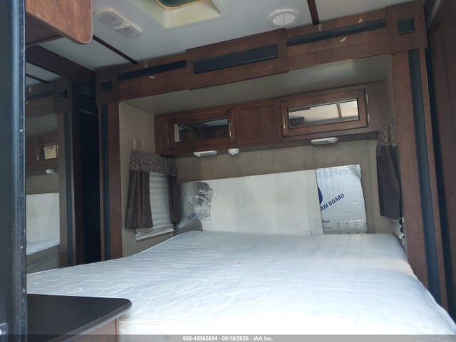 2017 Keystone Outback მანქანა იყიდება აუქციონზე, vin: 4YDT27227HB452104, აუქციონის ნომერი: 45865504