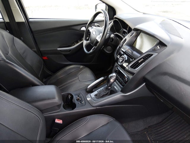 Продаж на аукціоні авто 2012 Ford Focus Titanium, vin: 1FAHP3N26CL160662, номер лоту: 45865529