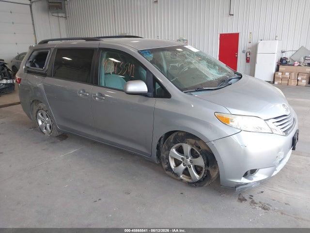 Aukcja sprzedaży 2015 Toyota Sienna Le 8 Passenger, vin: 5TDKK3DC9FS597468, numer aukcji: 45865541