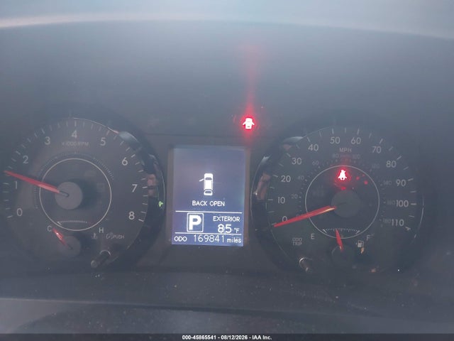 45865541 :رقم المزاد ، 5TDKK3DC9FS597468 vin ، 2015 Toyota Sienna Le 8 Passenger مزاد بيع