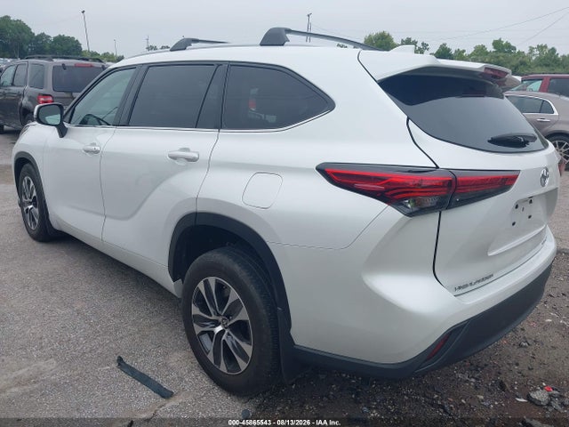 2022 Toyota Highlander Xle მანქანა იყიდება აუქციონზე, vin: 5TDGZRBH7NS243918, აუქციონის ნომერი: 45865543