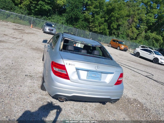Продажа на аукционе авто 2014 Mercedes-benz C 300 Sport 4matic, vin: WDDGF8AB6ER313767, номер лота: 45865551