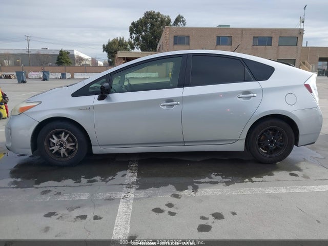 Продажа на аукционе авто 2012 Toyota Prius Two, vin: JTDKN3DU6C5535656, номер лота: 45865566