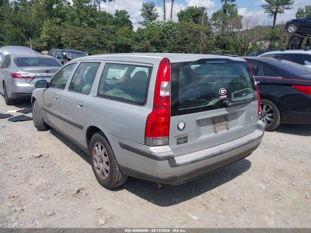 2003 Volvo V70 2.4l მანქანა იყიდება აუქციონზე, vin: YV1SW61T532331923, აუქციონის ნომერი: 45865586