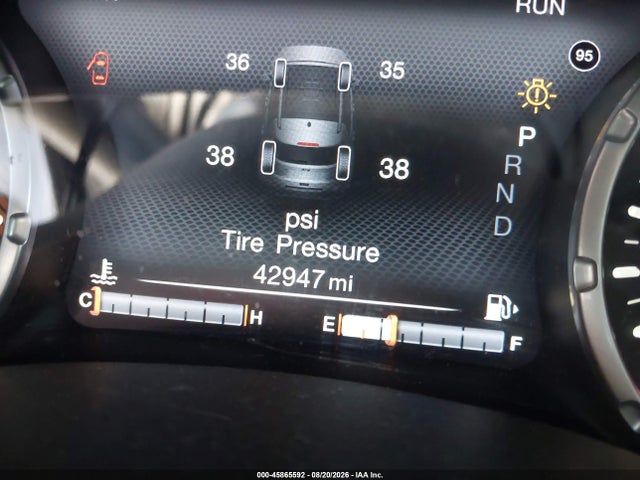 45865592 :رقم المزاد ، ZACNJCBB6MPN25225 vin ، 2021 Jeep Renegade Latitude Fwd مزاد بيع