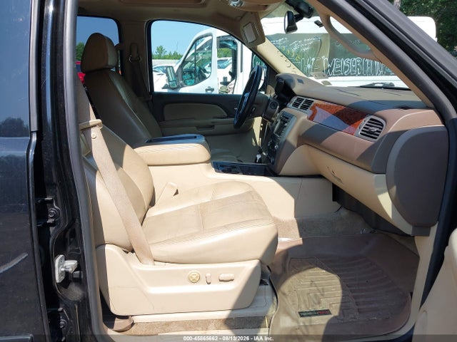 45865662 :رقم المزاد ، 1GKFK36319R284291 vin ، 2009 Gmc Yukon Xl Slt W/4sb مزاد بيع