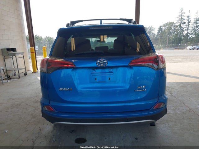 Toyota Rav4 Hybrid Xle 2017 JTMRJREV2HD143307 Image 17