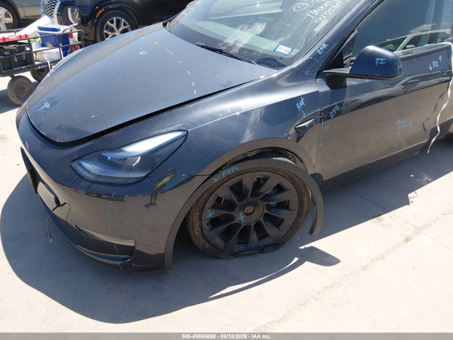 Продажа на аукционе авто 2025 Tesla Model Y Long Range Dual Motor All-wheel Drive, vin: 7SAYGAEE2SF295750, номер лота: 45865698