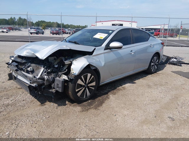 45865725 :رقم المزاد ، 1N4BL4DV8NN316873 vin ، 2022 Nissan Altima Sv Fwd مزاد بيع
