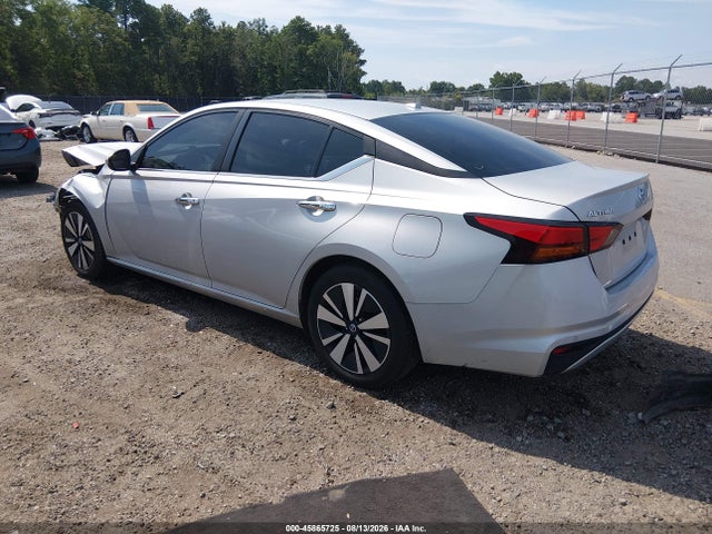 45865725 :رقم المزاد ، 1N4BL4DV8NN316873 vin ، 2022 Nissan Altima Sv Fwd مزاد بيع