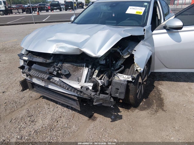 45865725 :رقم المزاد ، 1N4BL4DV8NN316873 vin ، 2022 Nissan Altima Sv Fwd مزاد بيع