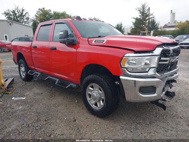 45865752 :رقم المزاد ، 3C63R3CJXPG541630 vin ، 2023 Ram 3500 Tradesman  4x4 6'4 Box مزاد بيع