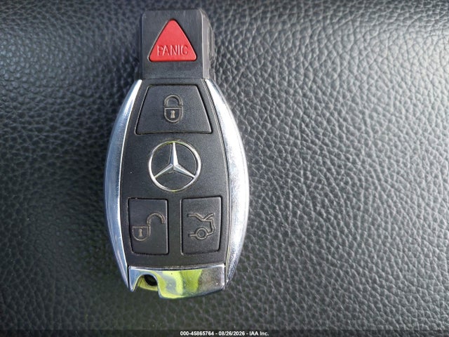 45865764 :رقم المزاد ، 4JGCB6FE0BA117163 vin ، 2011 Mercedes-benz R 350 4matic مزاد بيع