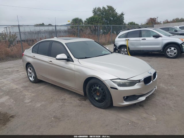 45865785 :رقم المزاد ، WBA3A5G55DNP21302 vin ، 2013 Bmw 328i مزاد بيع