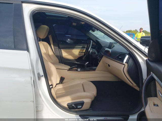 45865819 :رقم المزاد ، WBA8B7G54HNU37454 vin ، 2017 Bmw 340i Xdrive مزاد بيع