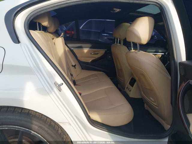 45865819 :رقم المزاد ، WBA8B7G54HNU37454 vin ، 2017 Bmw 340i Xdrive مزاد بيع
