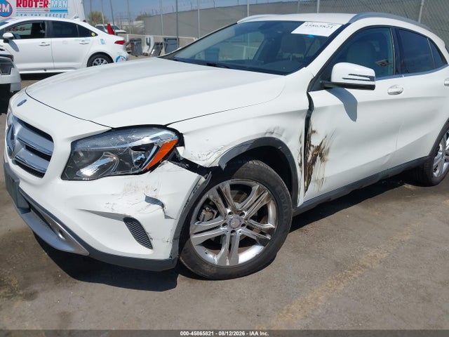 WDCTG4EB4FJ123730 Mercedes-Benz GLA 250