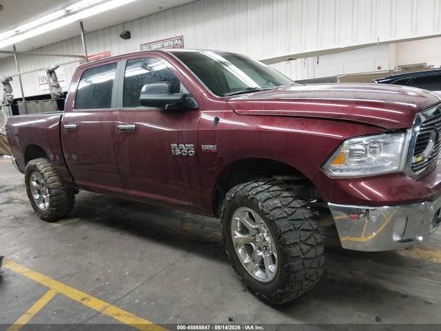 1C6RR6LT5HS584599 RAM 1500 Big Horn 4x2 5&#039;7 Box