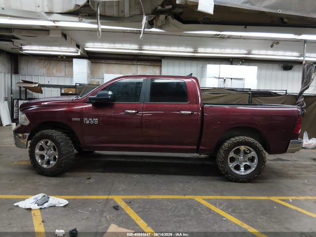 1C6RR6LT5HS584599 RAM 1500 Big Horn 4x2 5&#039;7 Box