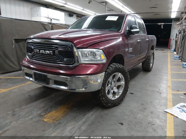 1C6RR6LT5HS584599 RAM 1500 Big Horn 4x2 5&#039;7 Box