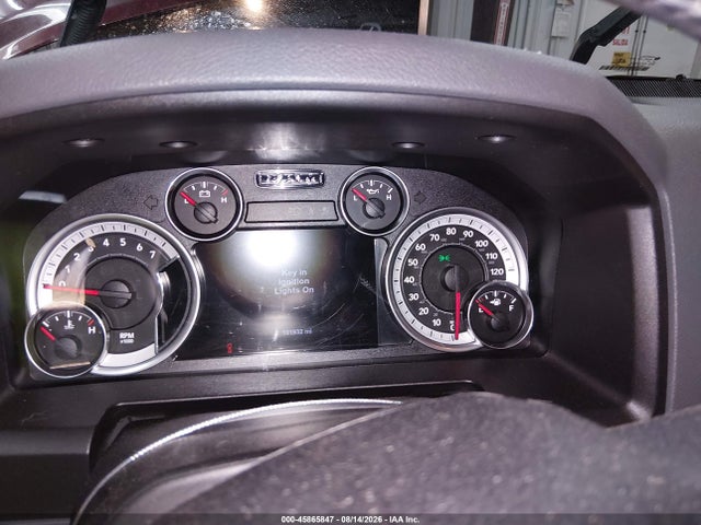 1C6RR6LT5HS584599 RAM 1500 Big Horn 4x2 5&#039;7 Box