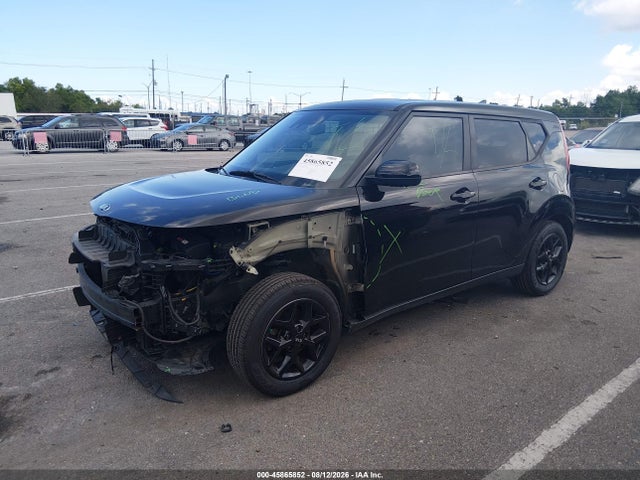 KIA SOUL S 2021 KNDJ23AU8M7748557 Image 2