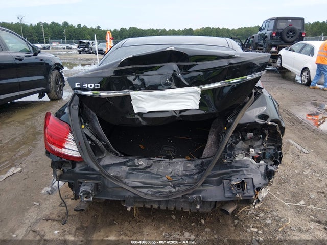 Mercedes-Benz E 300 2019 WDDZF4JB4KA512957 Image 17