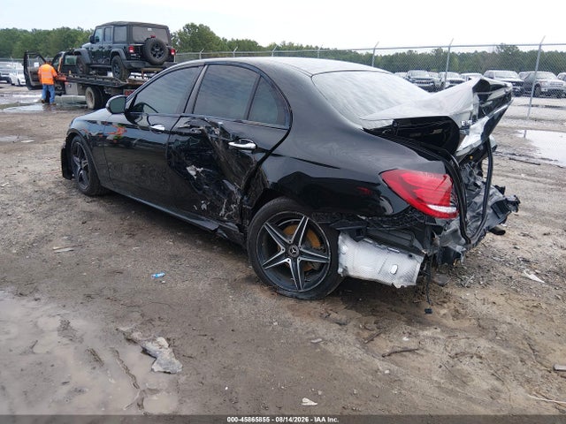 Mercedes-Benz E 300 2019 WDDZF4JB4KA512957 Image 3