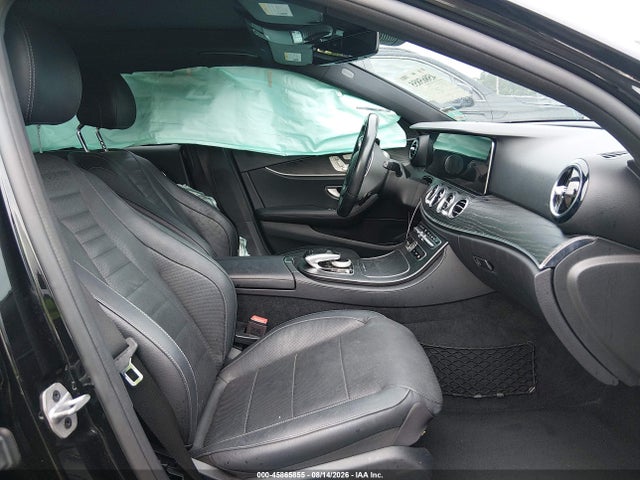 Mercedes-Benz E 300 2019 WDDZF4JB4KA512957 Image 5