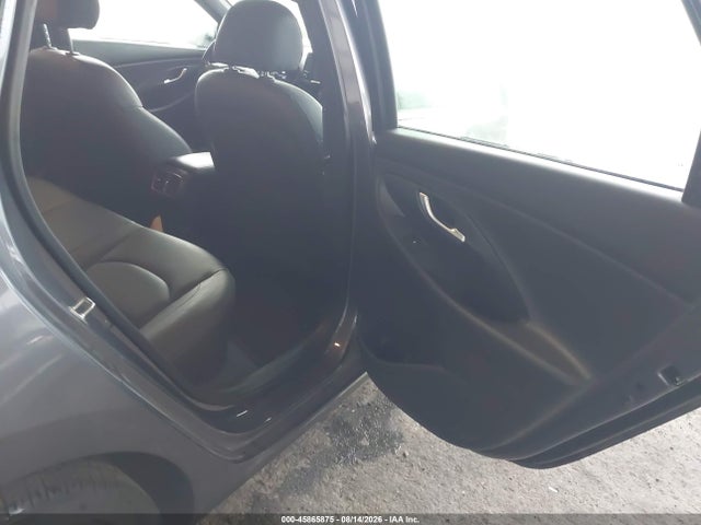 Продажа на аукционе авто 2018 Hyundai Elantra Gt Sport, vin: KMHH55LC0JU018236, номер лота: 45865875