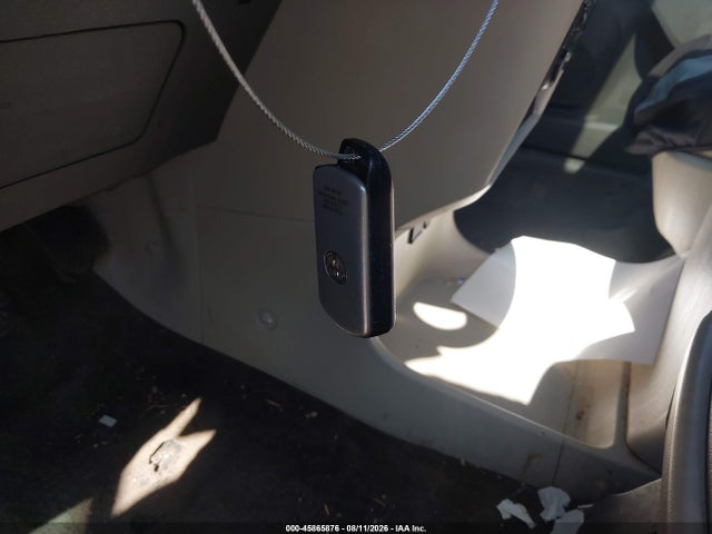 5TDYZ3DC6HS894125 Toyota Sienna Xle Premium 8 Passenger