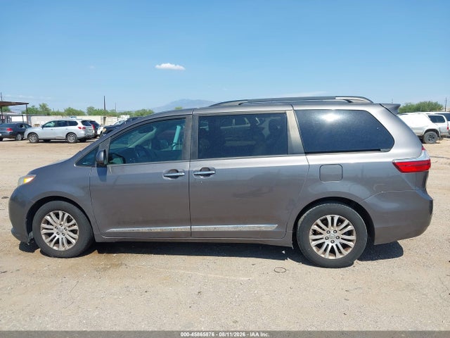 5TDYZ3DC6HS894125 Toyota Sienna Xle Premium 8 Passenger
