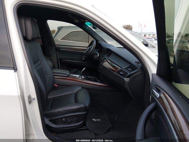 45865939 :رقم المزاد ، 5UXZW0C58BL369878 vin ، 2011 Bmw X5 Xdrive35d مزاد بيع